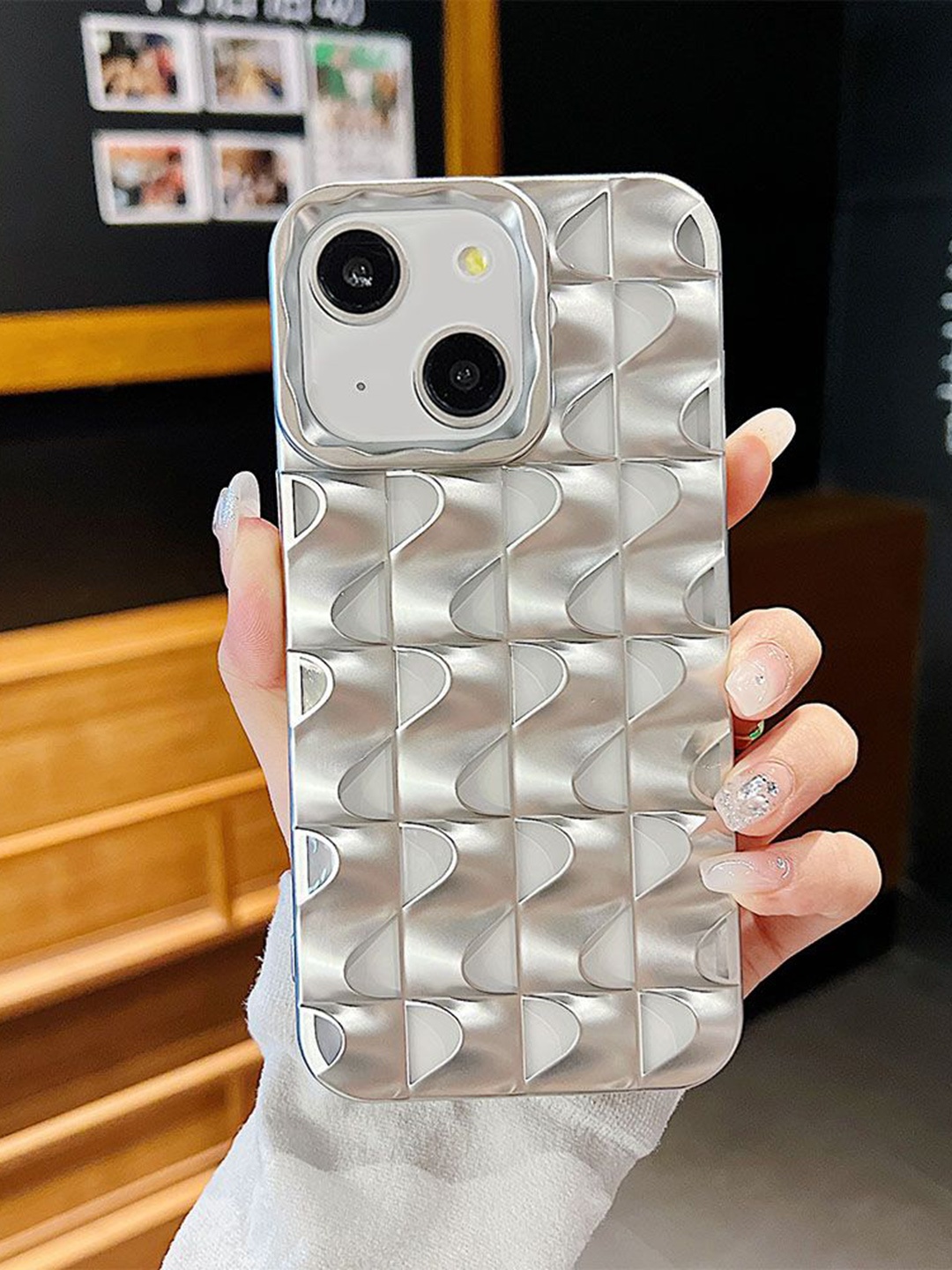

Luxury Kase Texture iPhone 13 Back Case, Silver