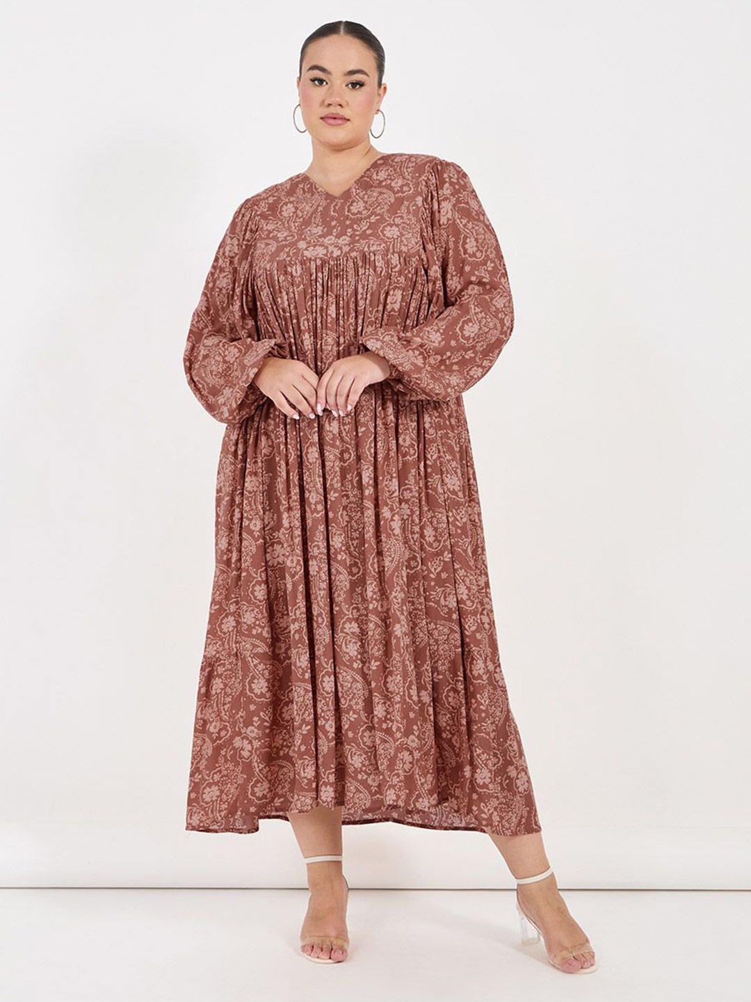 

Styli Women Plus Size V-Neck Balloon Sleeves A-Line Maxi Dress, Brown