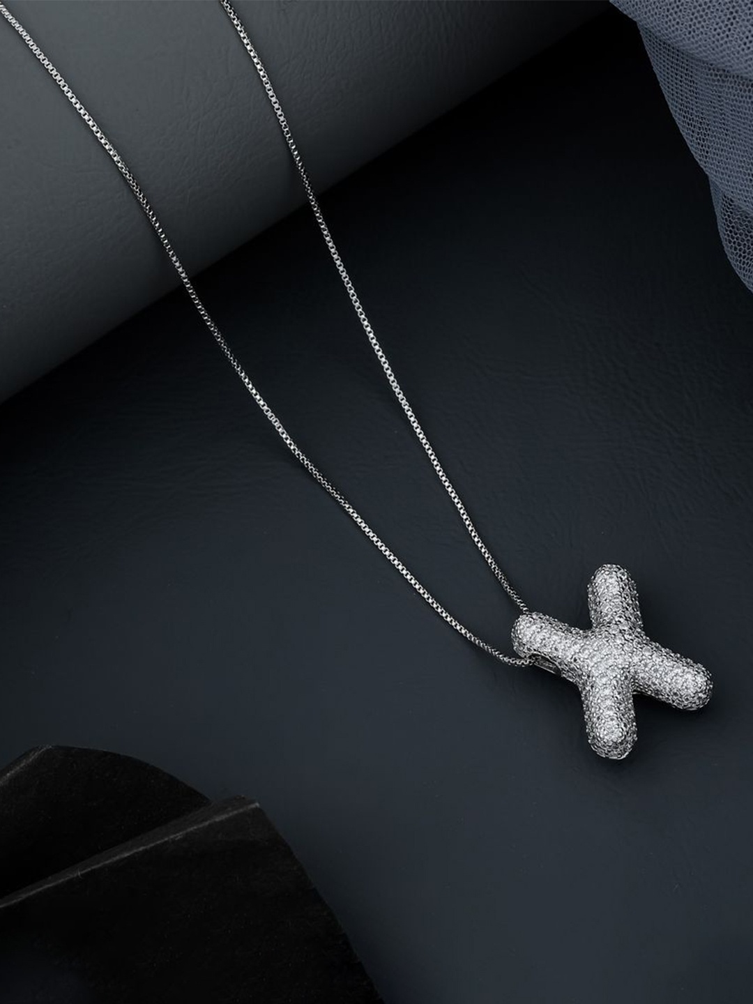 

SKY SHOPPERS Unisex Silver-Plated Cubic Zirconia Studded Chain