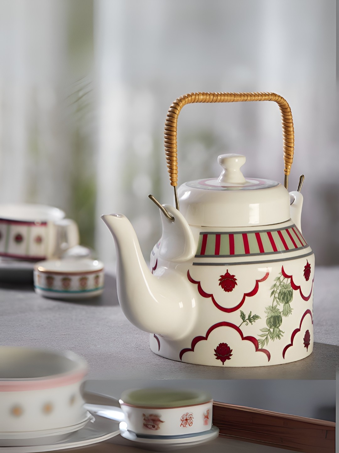 

India Circus White & Red Floral Printed Ceramic Microwave Safe Kettle 1L