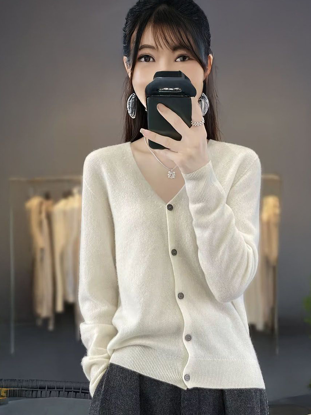 

StyleCast Women V - Neck Long Sleeves Fashion Sweater, White