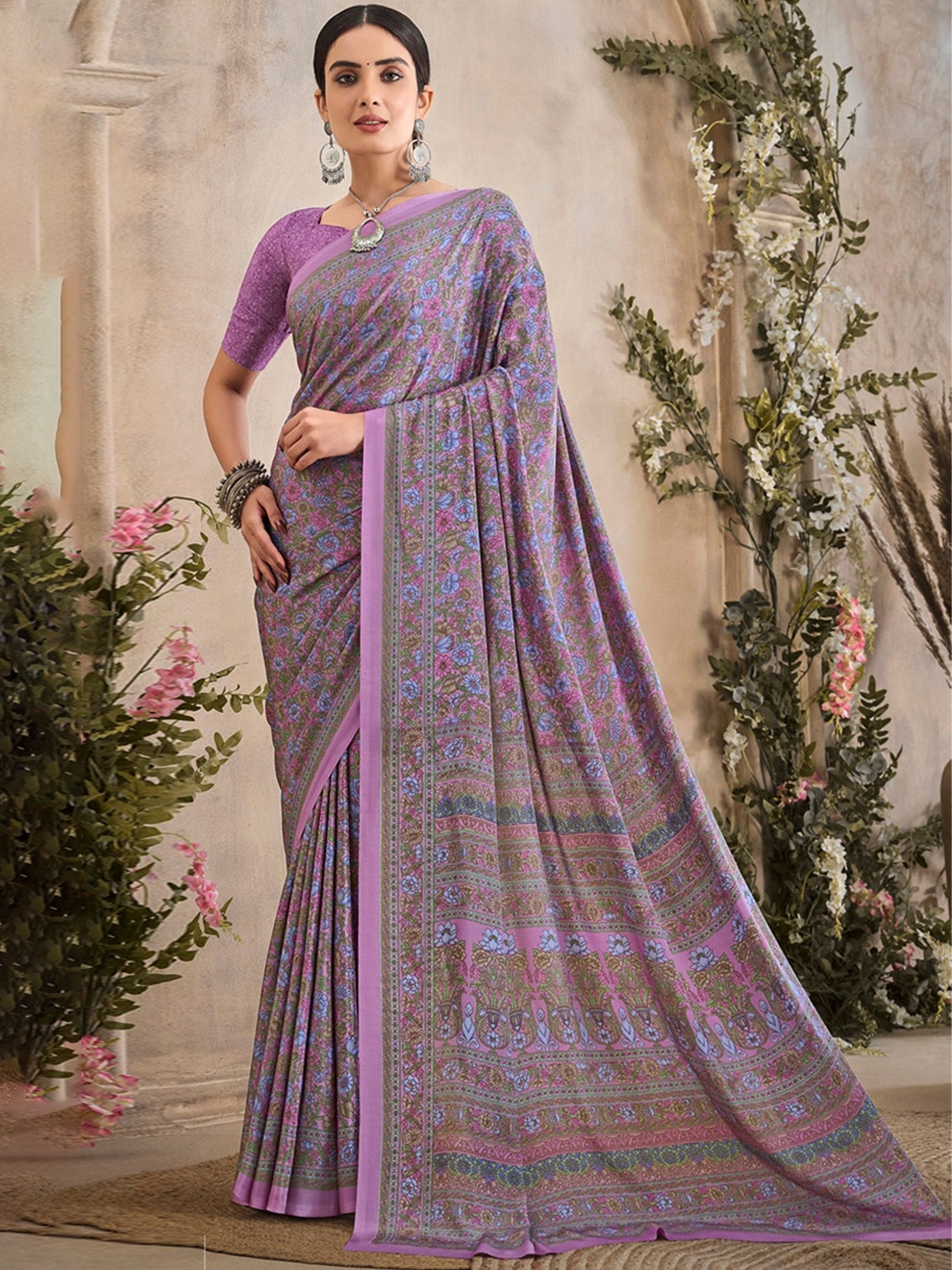 

Reboot Fashions Floral Printed Pure Crepe Saree, Lavender