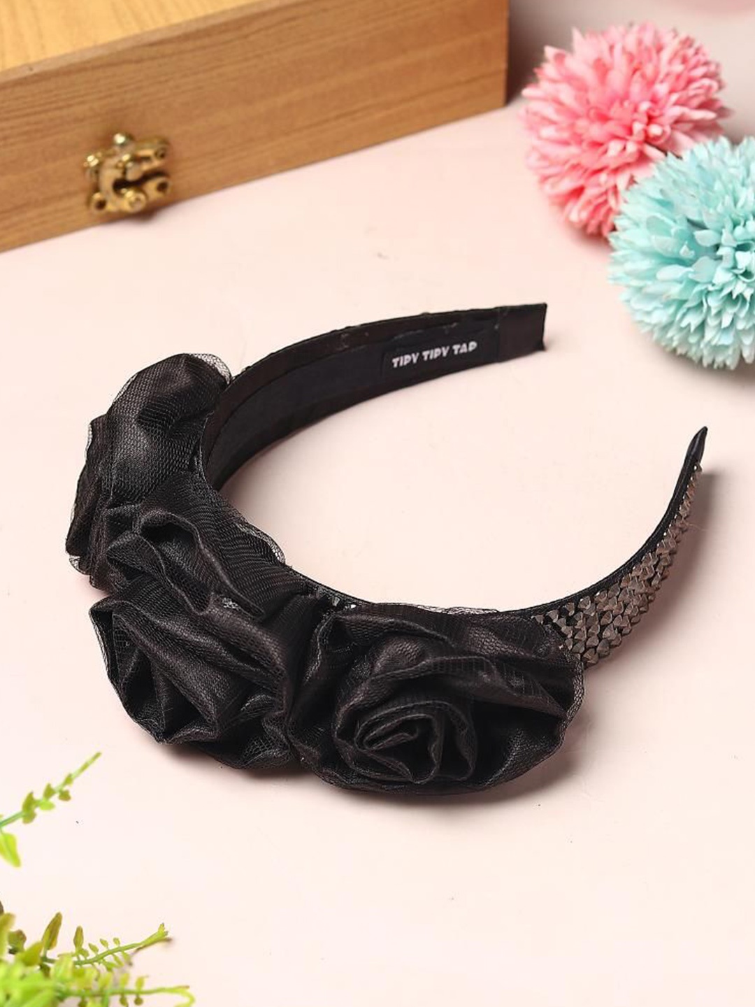 

Tipy Tipy Tap Women Embellished Flower Hairband, Black