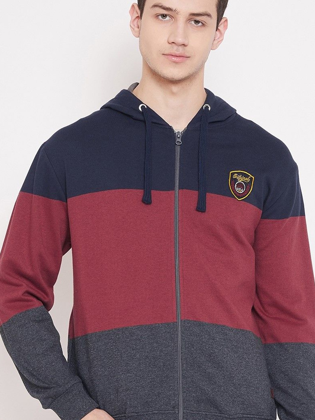 

Austin wood Men Colourblocked Hooded Sweatshirt, Navy blue