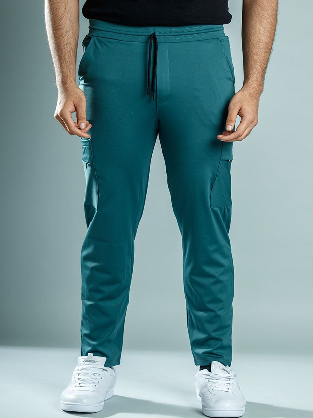 

Muffynn Men Regular Fit Track Pants, Olive