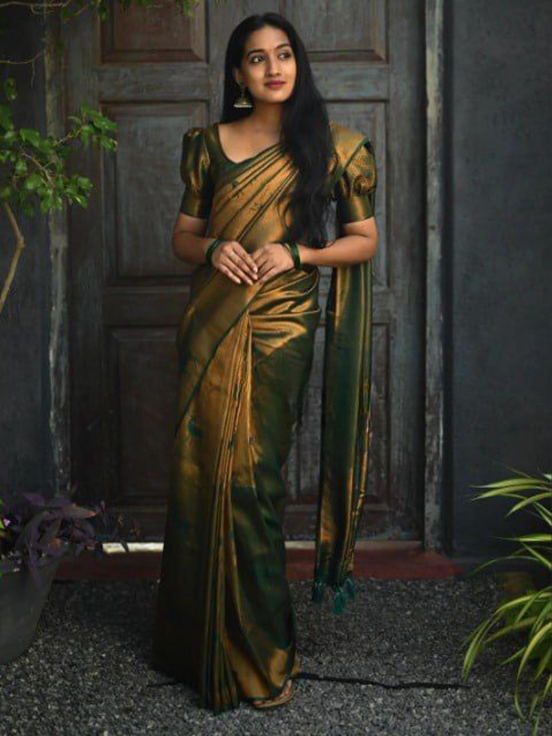 

Fashion Booms Ethnic Motifs Woven Design Zari Pure Silk Banarasi Saree, Green