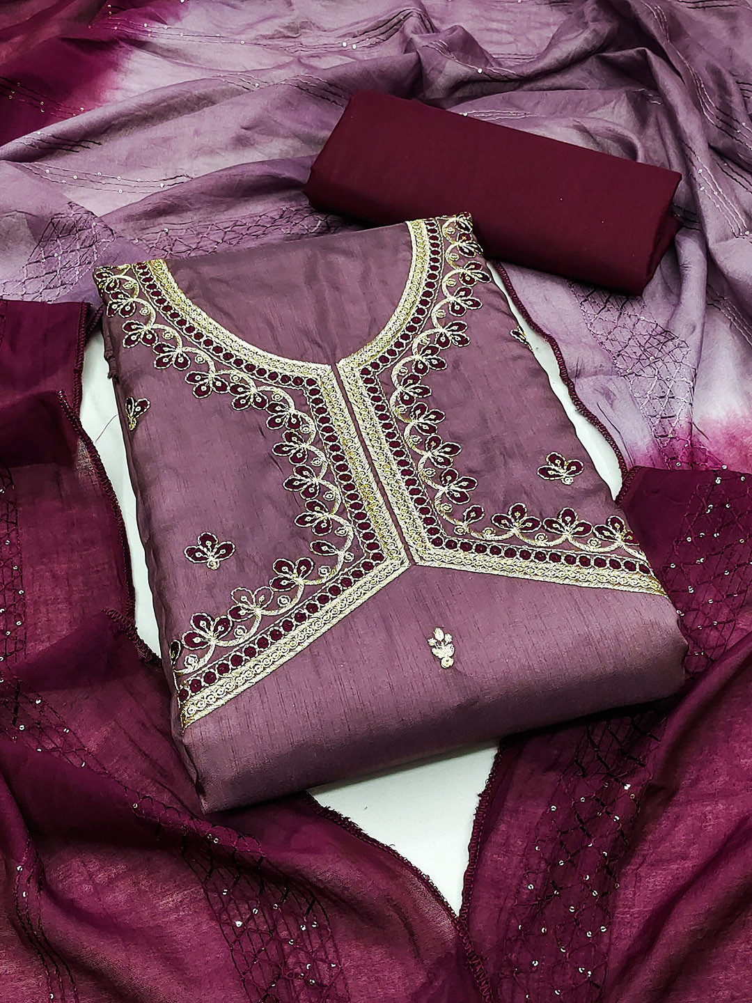 

Maroosh Floral Embroidered Unstitched Dress Material, Purple