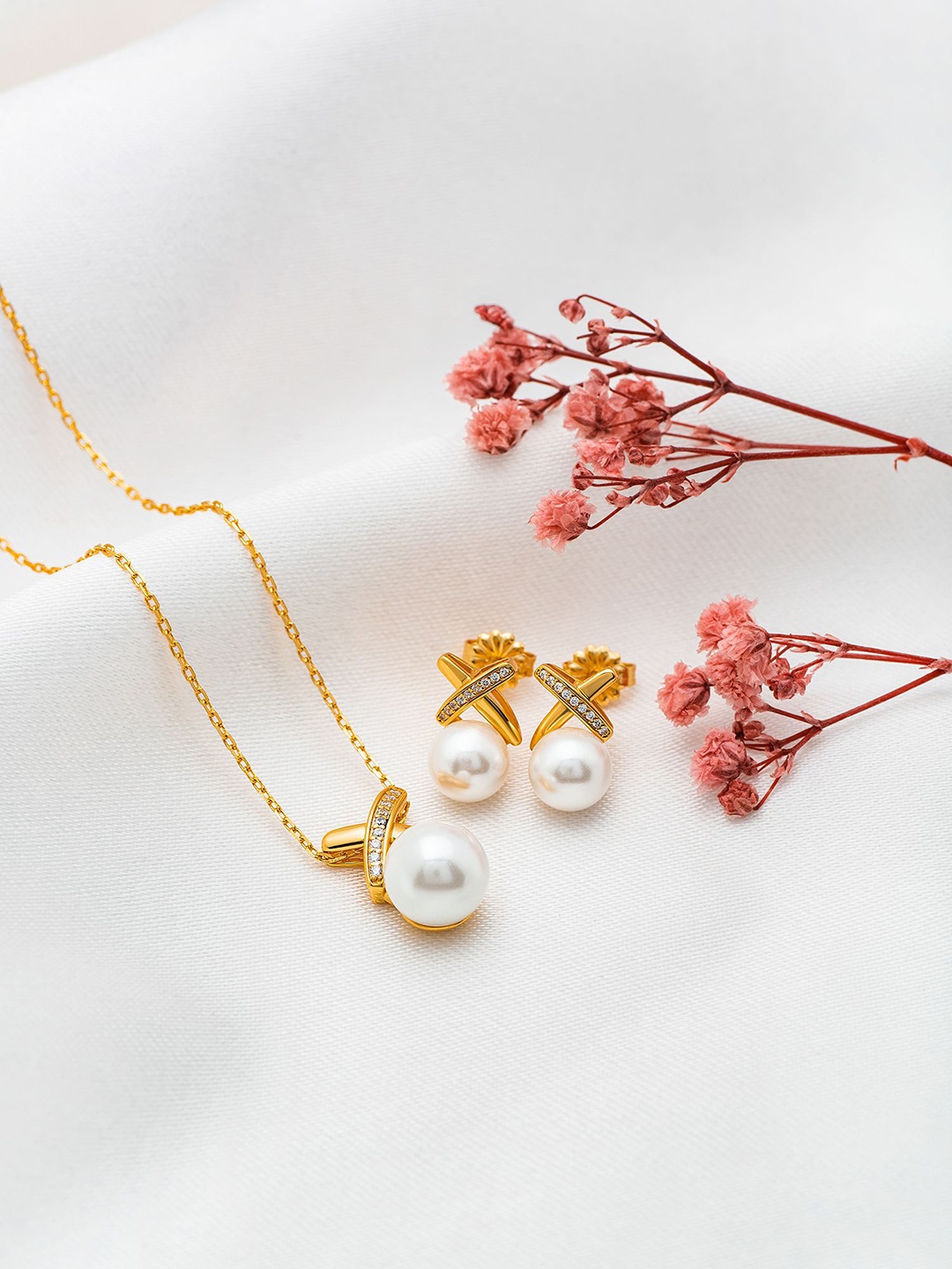 

SILBERRY 925 Sterling Silver 18K Gold-Plated CZ Stone Studded Jewellery Set