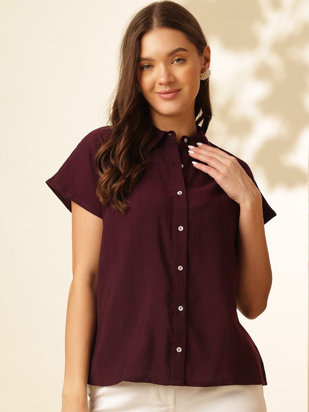 

Anouk Women Relaxed Opaque Solid Spread Collar Casual Shirt, Maroon