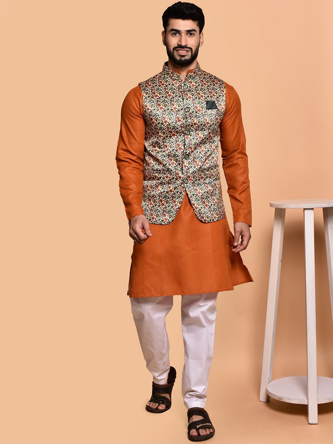 

PRINTINDIA Mandarin Collar Pure Cotton Straight Kurta With Trousers With Jacket, Orange