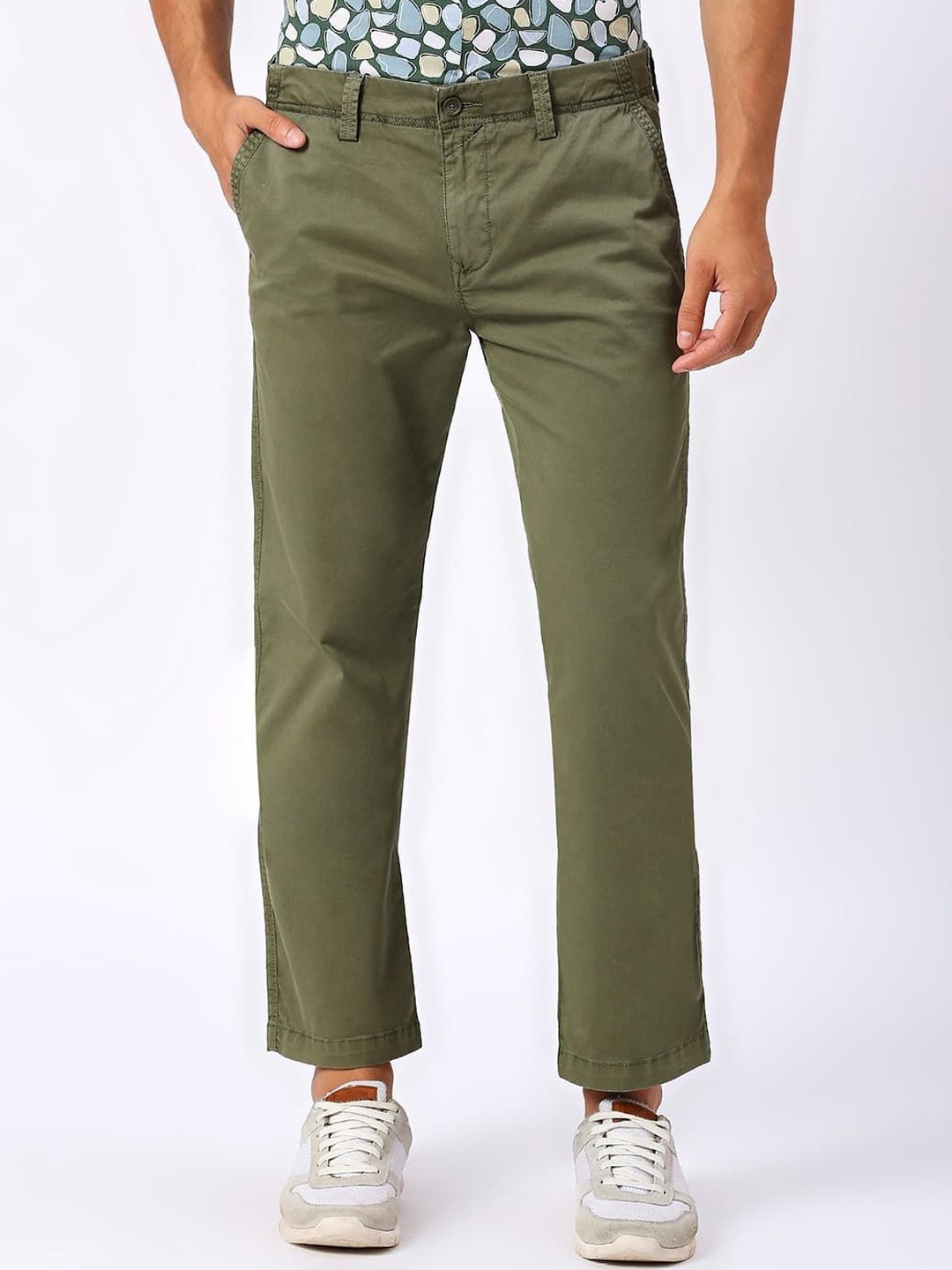 

Basics Men Trousers, Olive