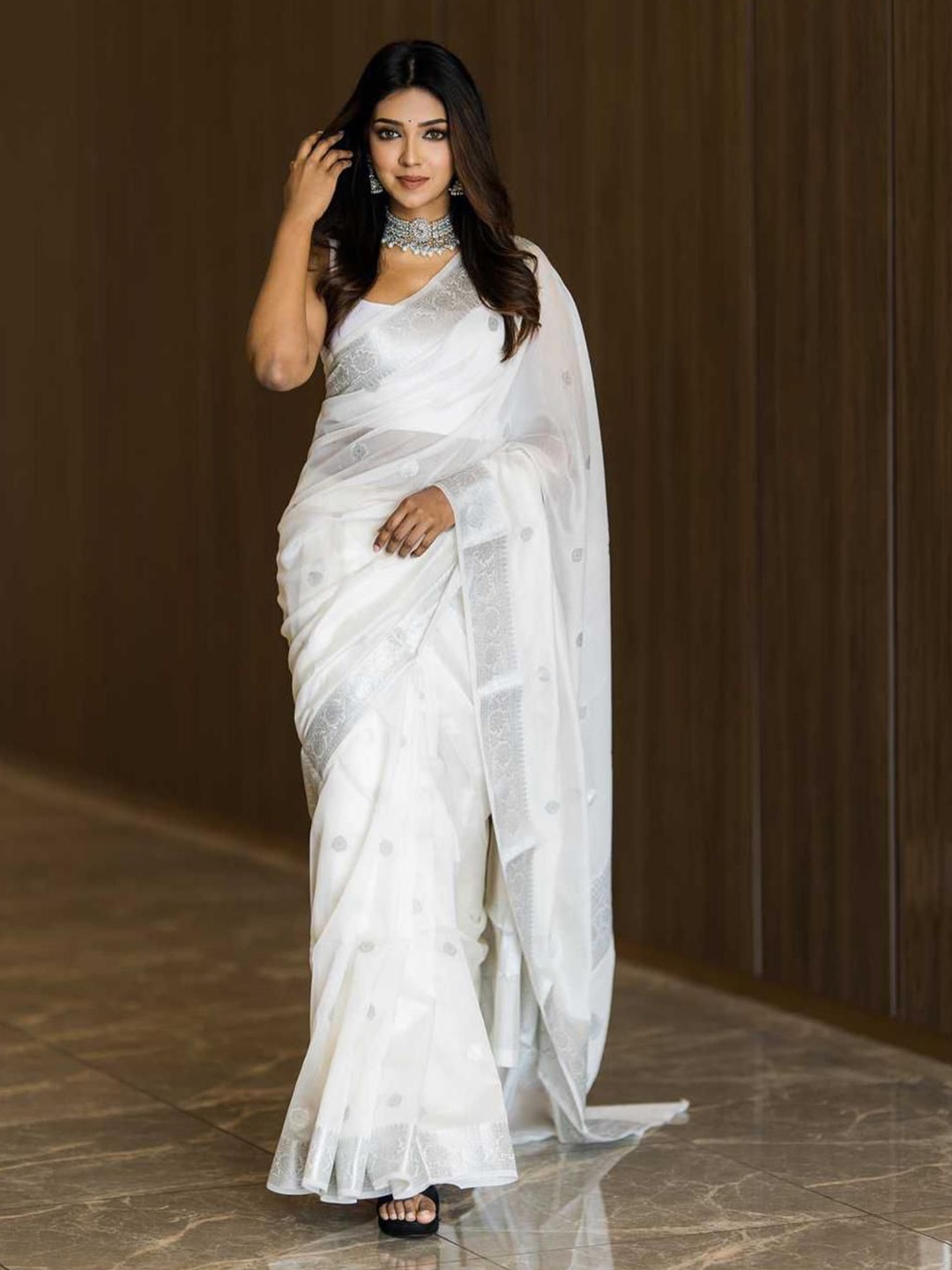 

Visit Wear Ethnic Motifs Woven Design Zari Pure Silk Banarasi Saree, White