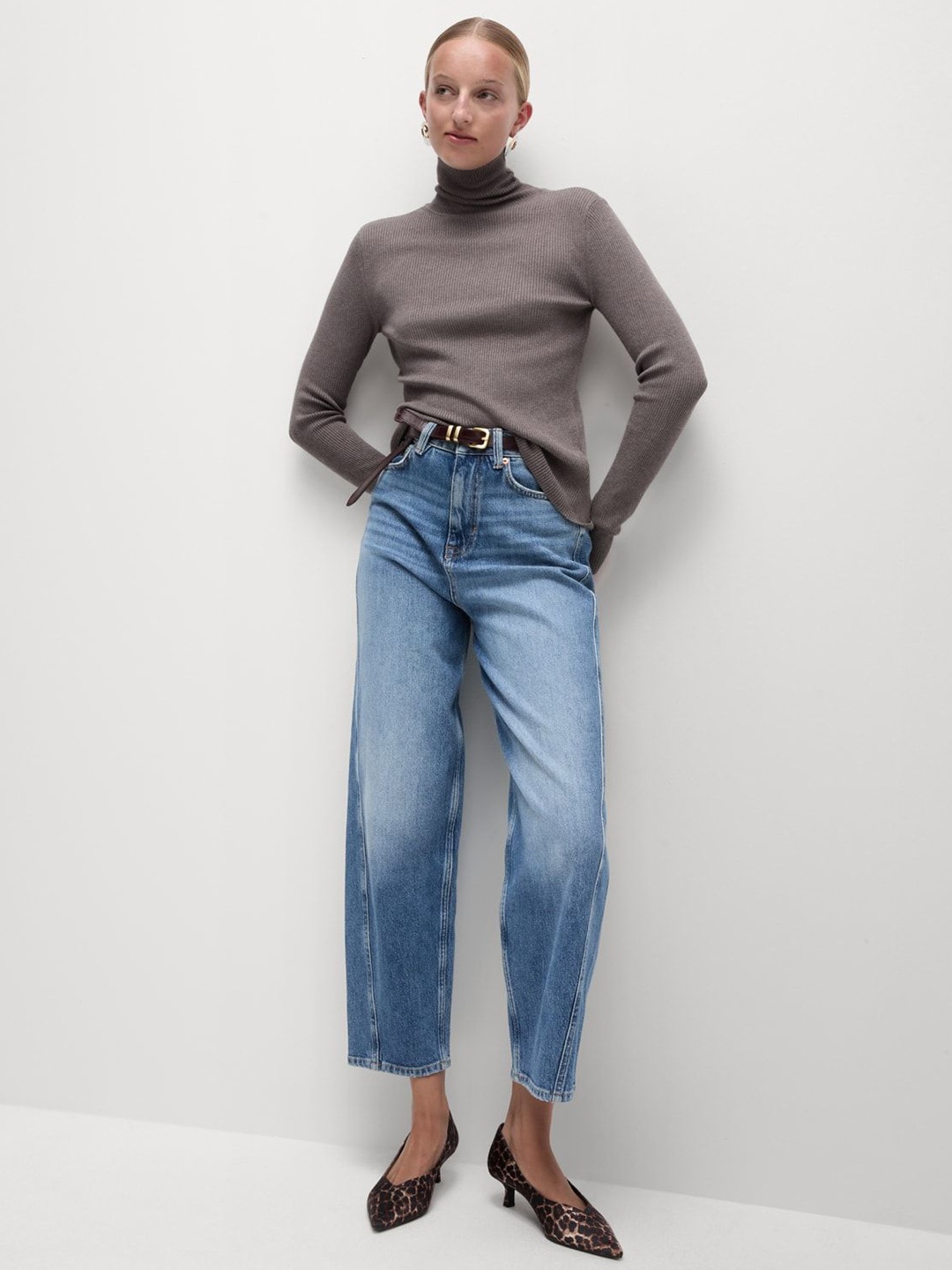 

Marks & Spencer Women Ribbed Pullover Sweater, Brown