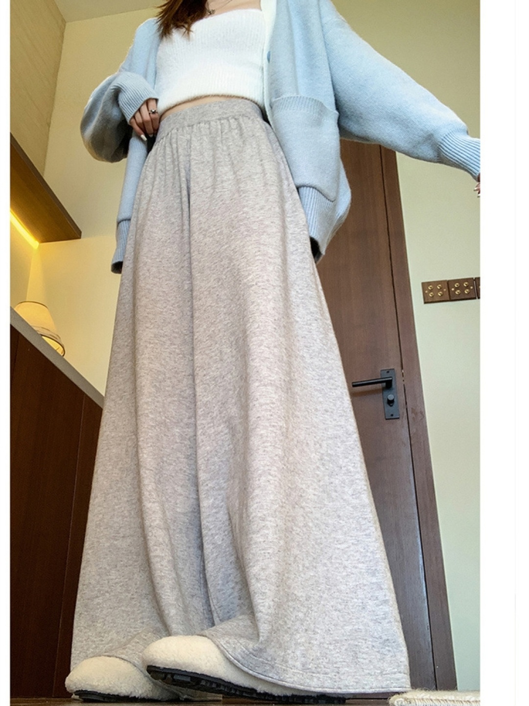 

LULU & SKY Women Loose Fit High-Rise Trousers, Grey