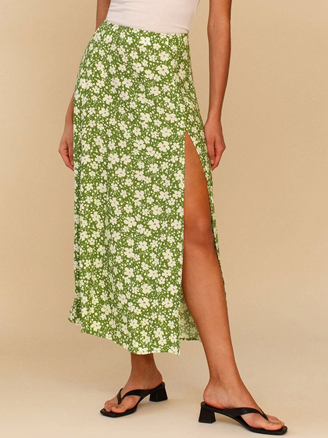 

StyleCast Women Printed A-Line Skirt, Green