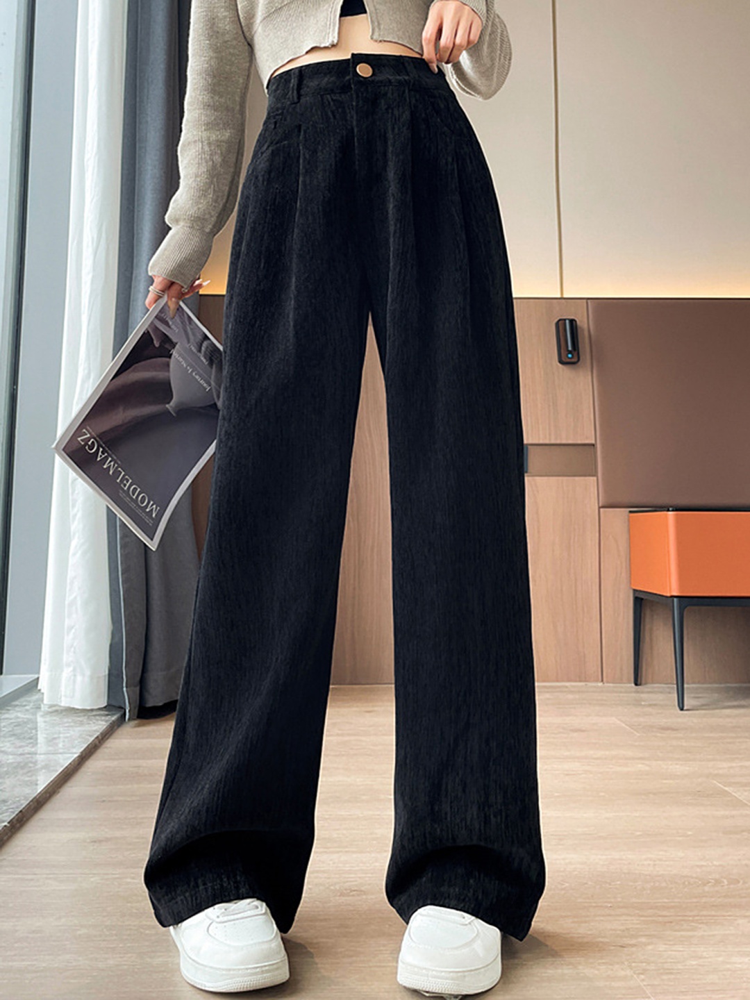 

LULU & SKY Women Loose Fit High-Rise Trousers, Black