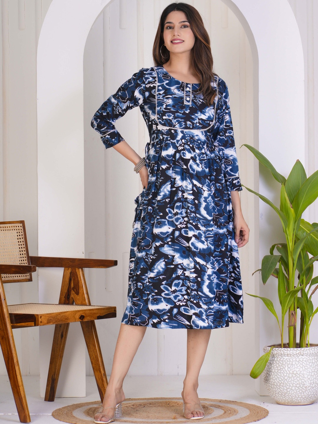 

Assamica Floral Printed Round Neck A-Line Ethnic Dresses, Blue