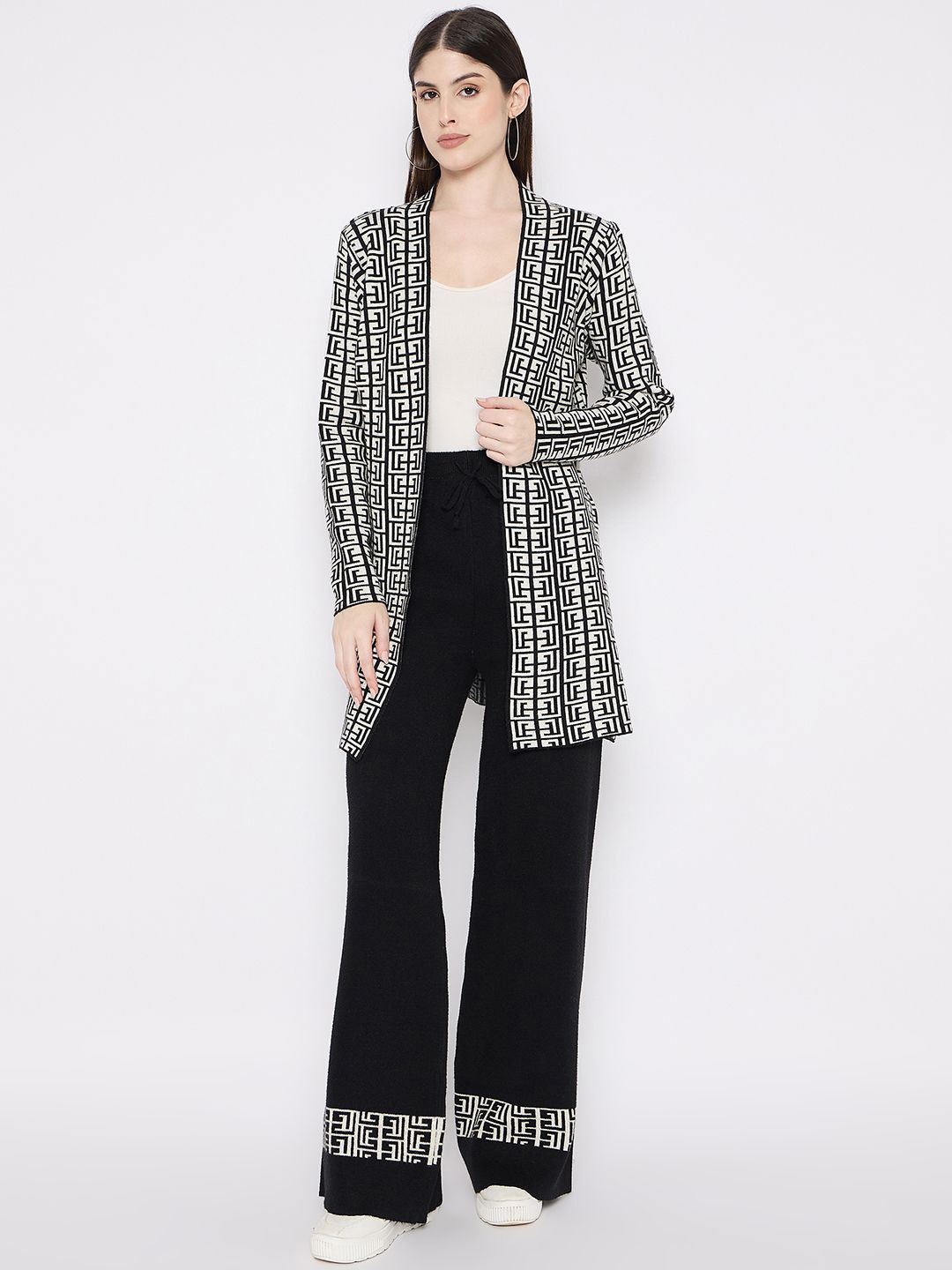 

Camey Geometric Printed Open Front Woollen Shrug With Palazzos, Black