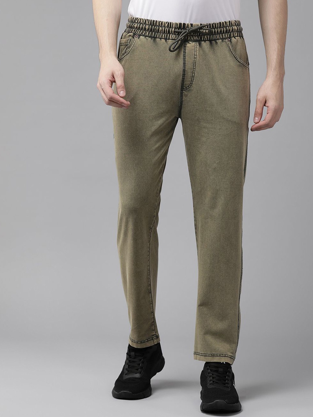 

PERFKT-U Men Relaxed Fit Track Pants, Olive
