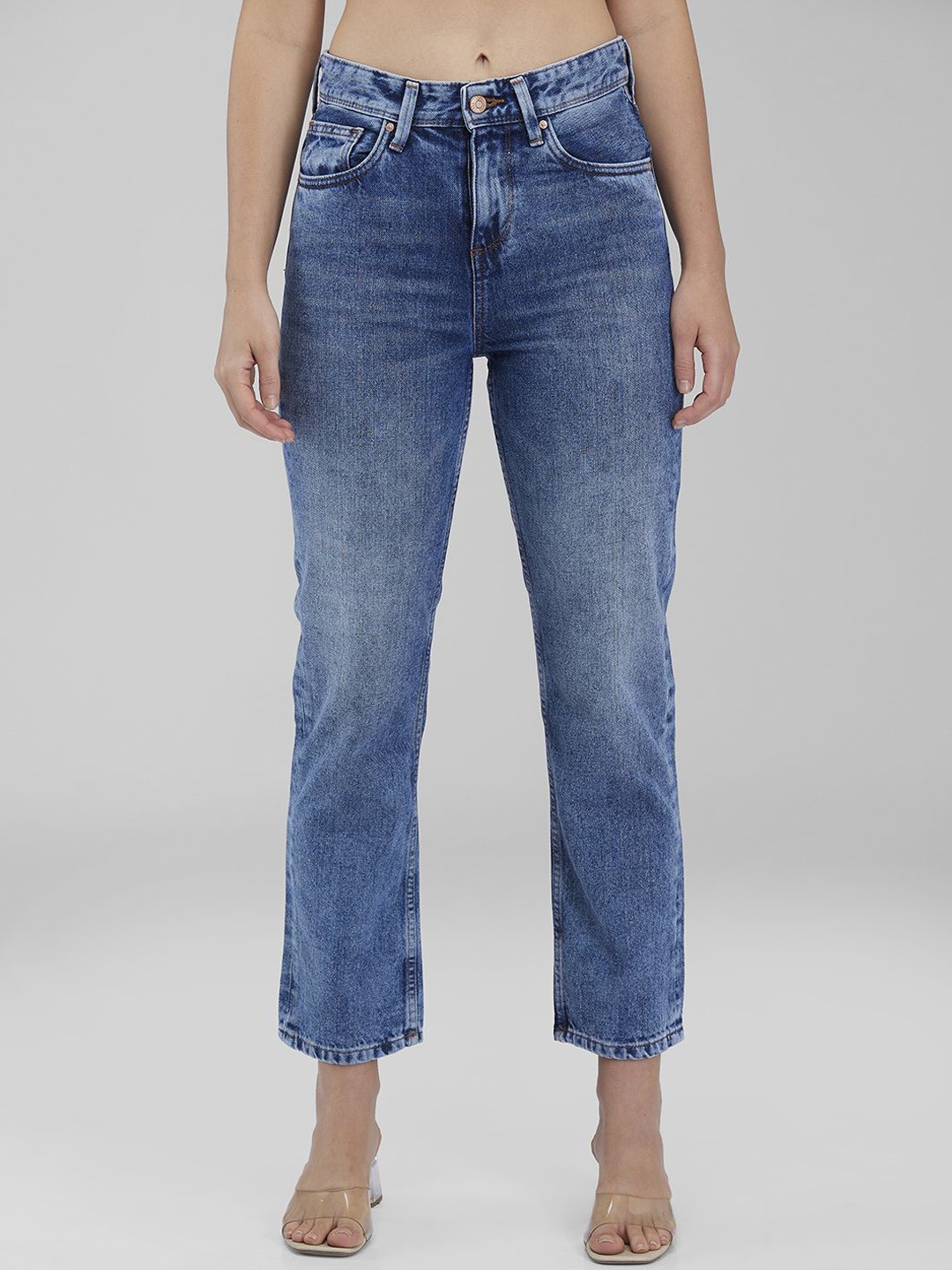 

IZEL Women Straight Fit Light Fade Jeans, Blue