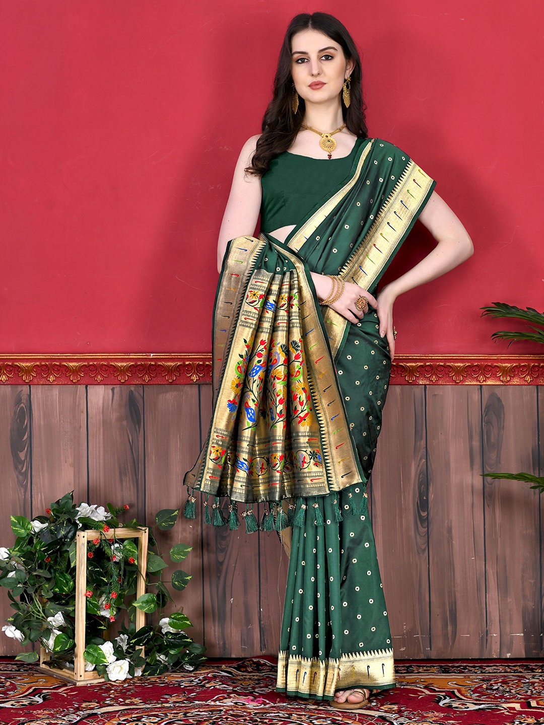 

Anaita Woven Design Zari Saree, Green