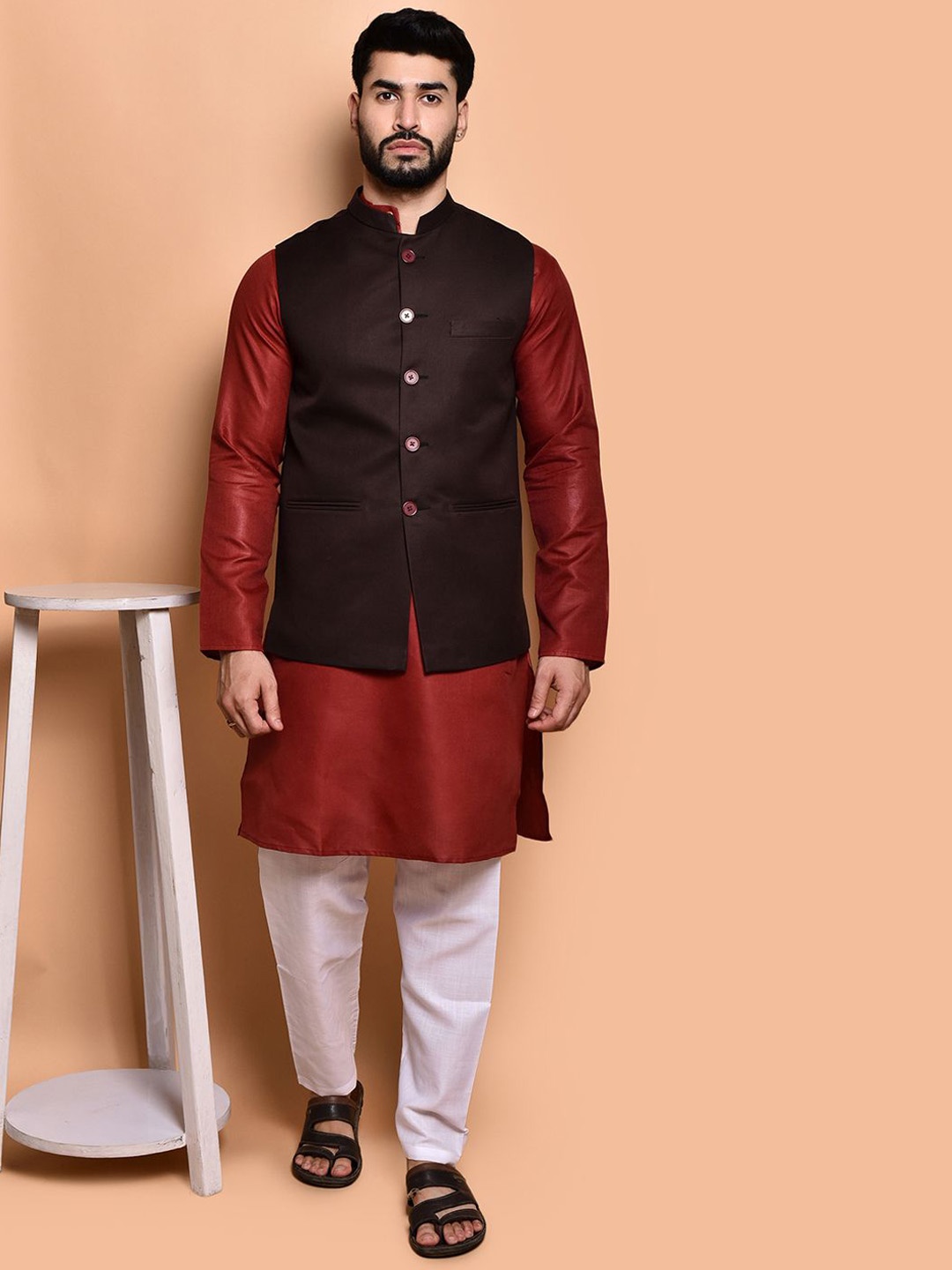 

PRINTINDIA Pure Cotton Straight Kurta with Trousers, Maroon