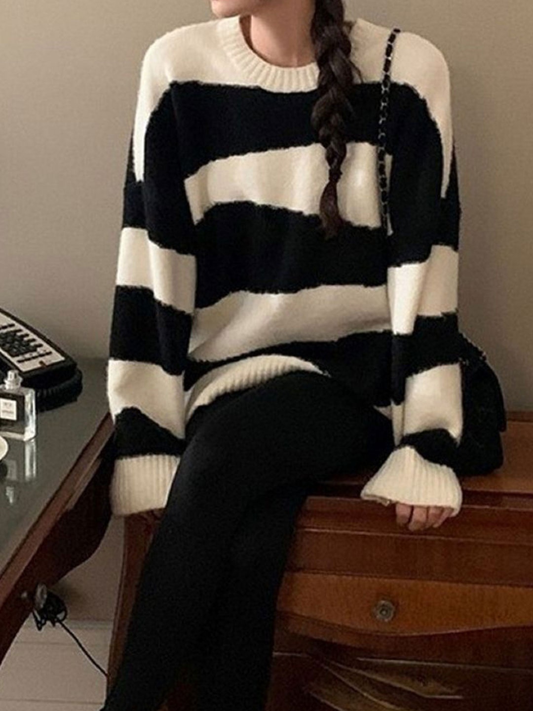 

LULU & SKY Women Striped Pullover Sweater, White
