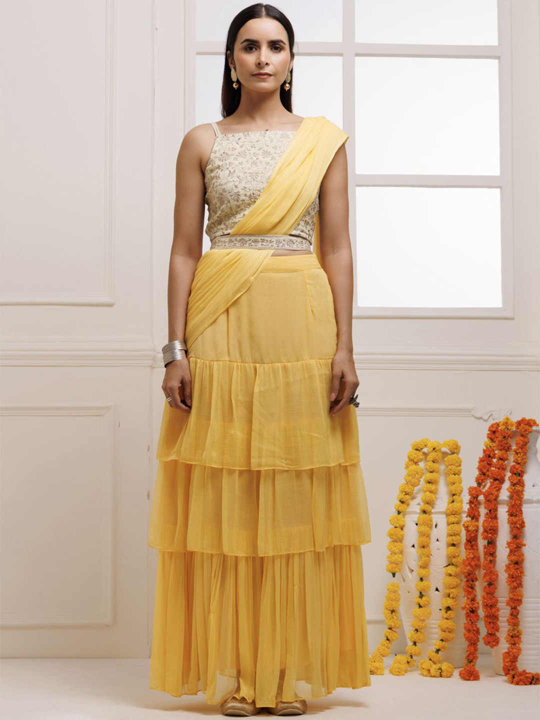 

Geroo Luxe Solid Ready to Wear Saree with Stitched Blouse, Yellow