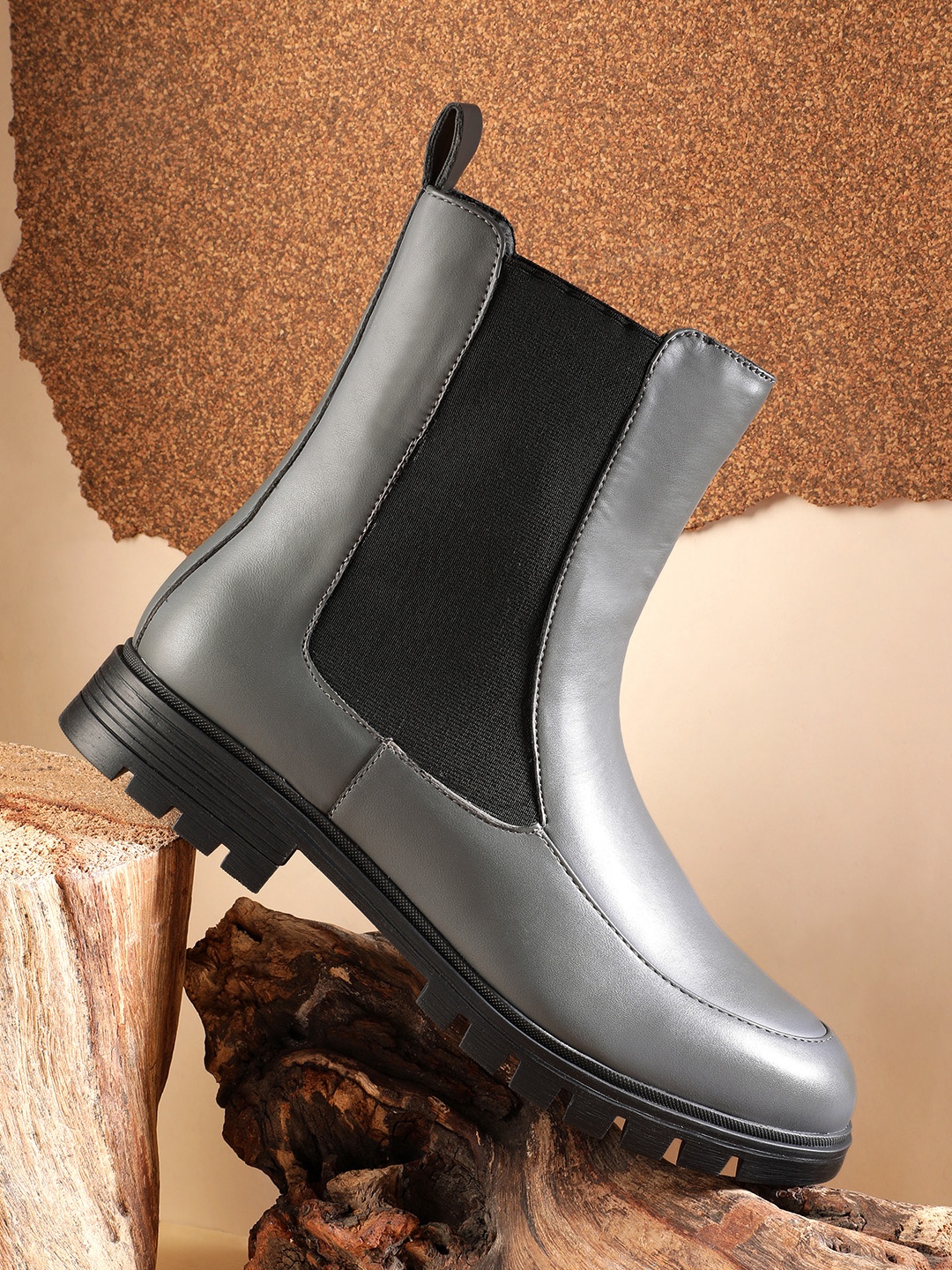 

The Roadster Life Co. Women Mid-Top Chelsea Boots, Grey