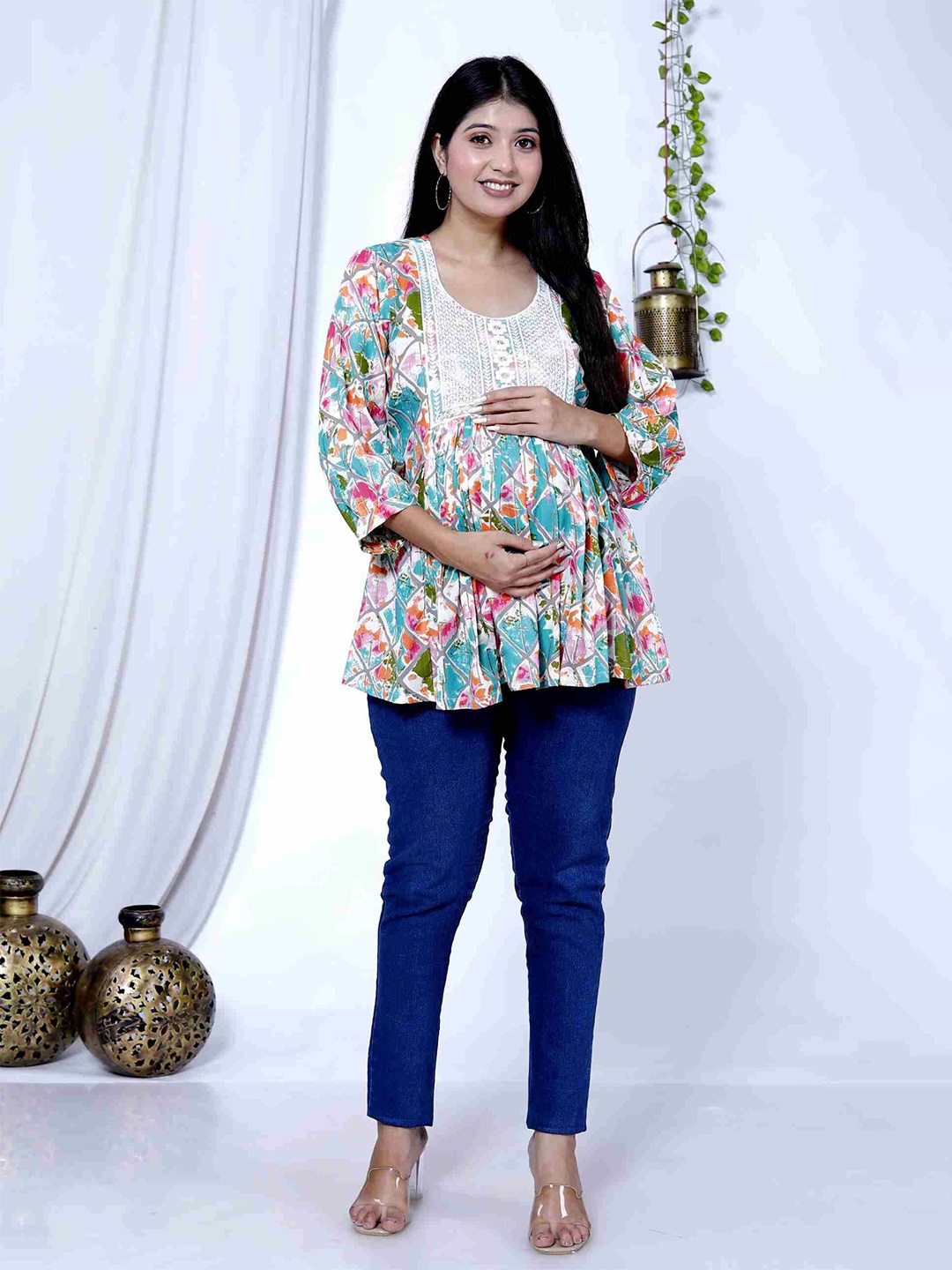 

MIRJAI Women Floral Printed Longline Maternity Top, Off white