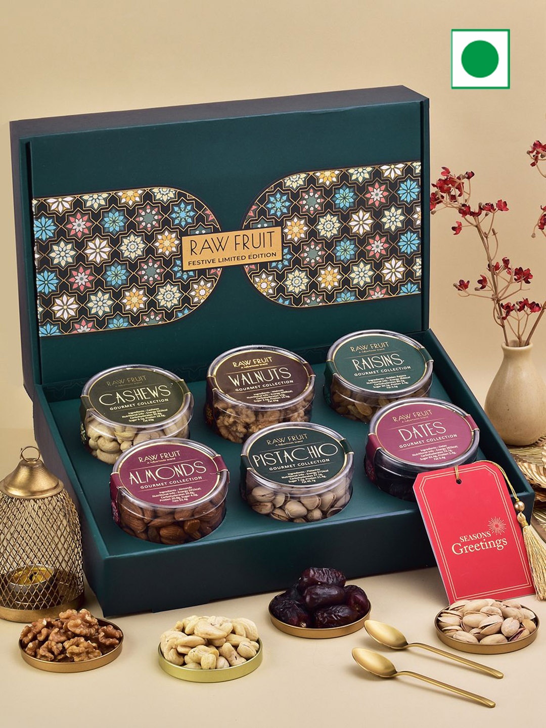 

RawFruit Unisex Set Of 7 Dry Fruits Gift Box-900gm, Green