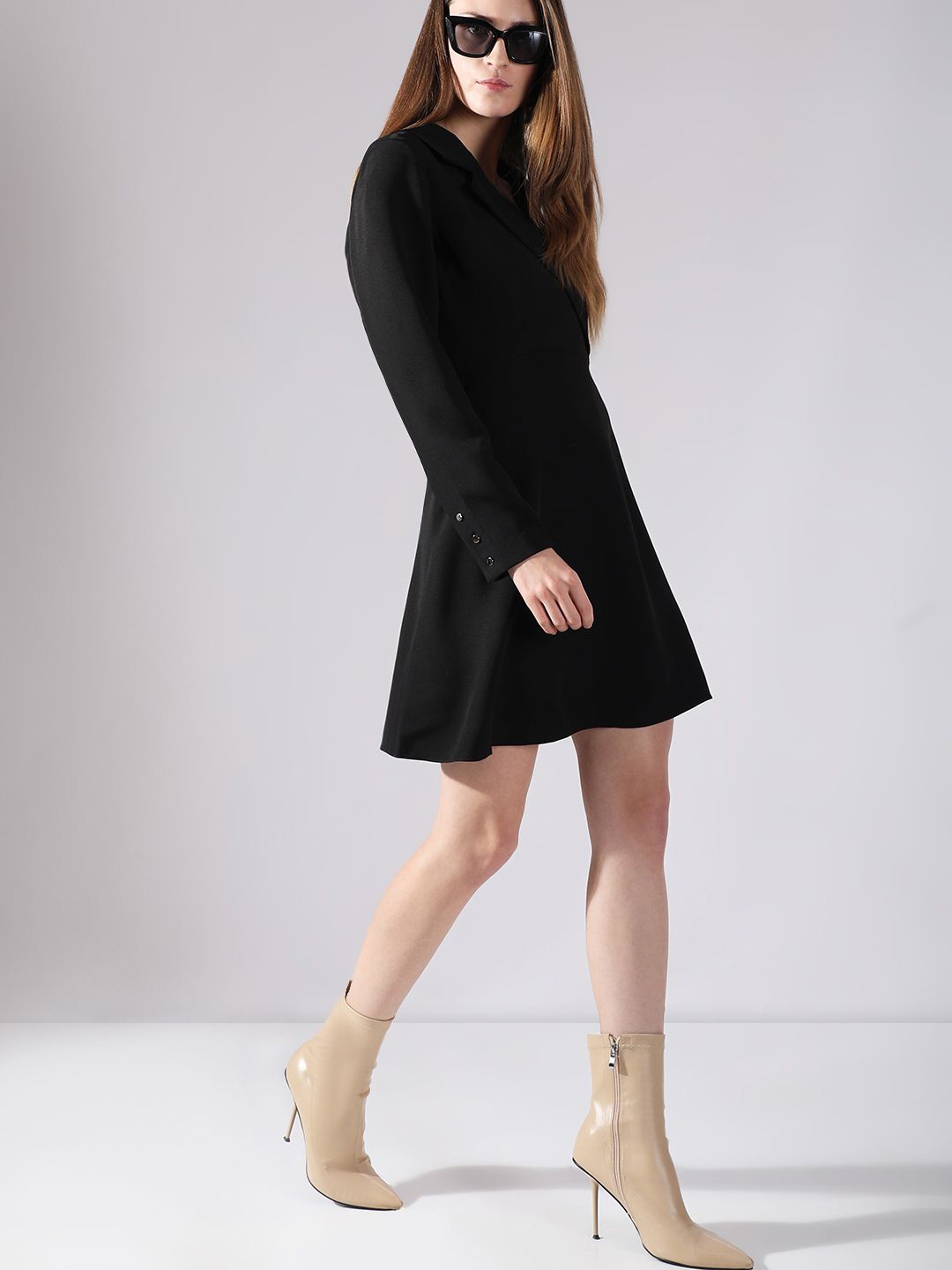 

Vero Moda Women V-Neck Fit & Flare Dress, Black