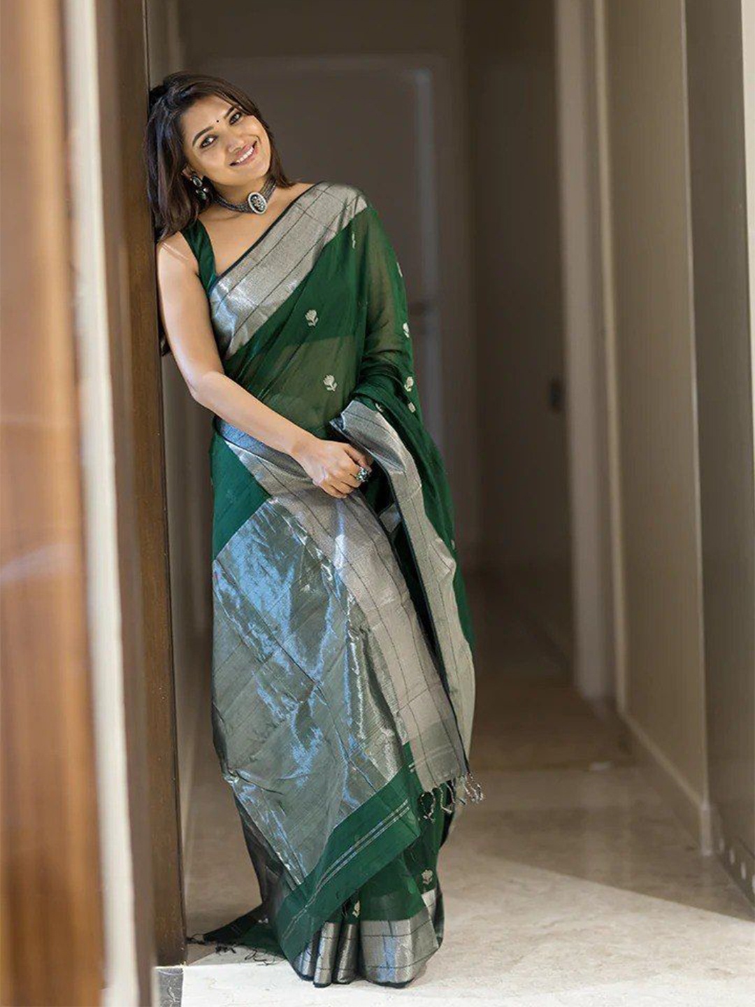 

Visit Wear Ethnic Motifs Woven Design Zari Pure Silk Banarasi Saree, Green