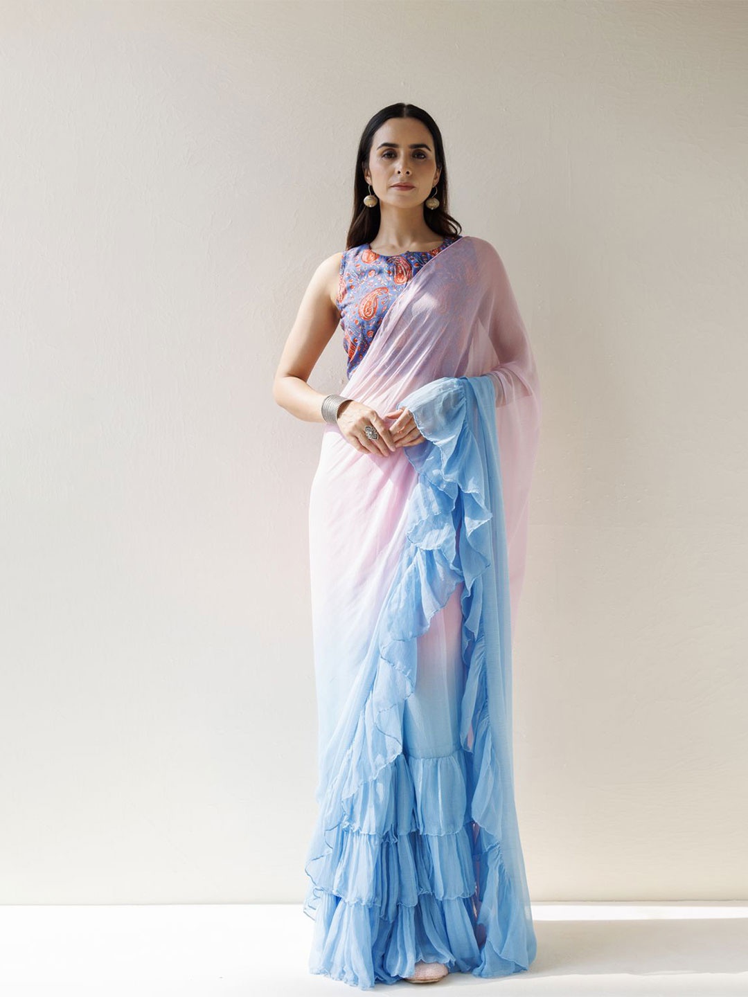 

Geroo Luxe Ombre Ready to Wear Saree, Blue