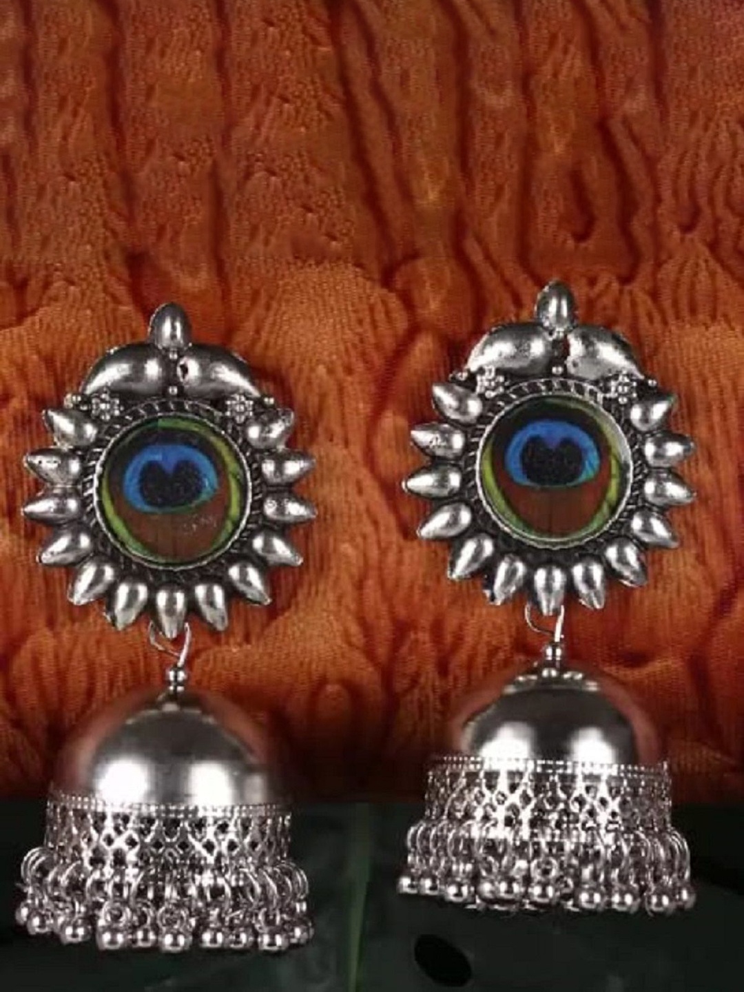 

JMBW INTERNATIONAL Contemporary Studs Earrings, Silver