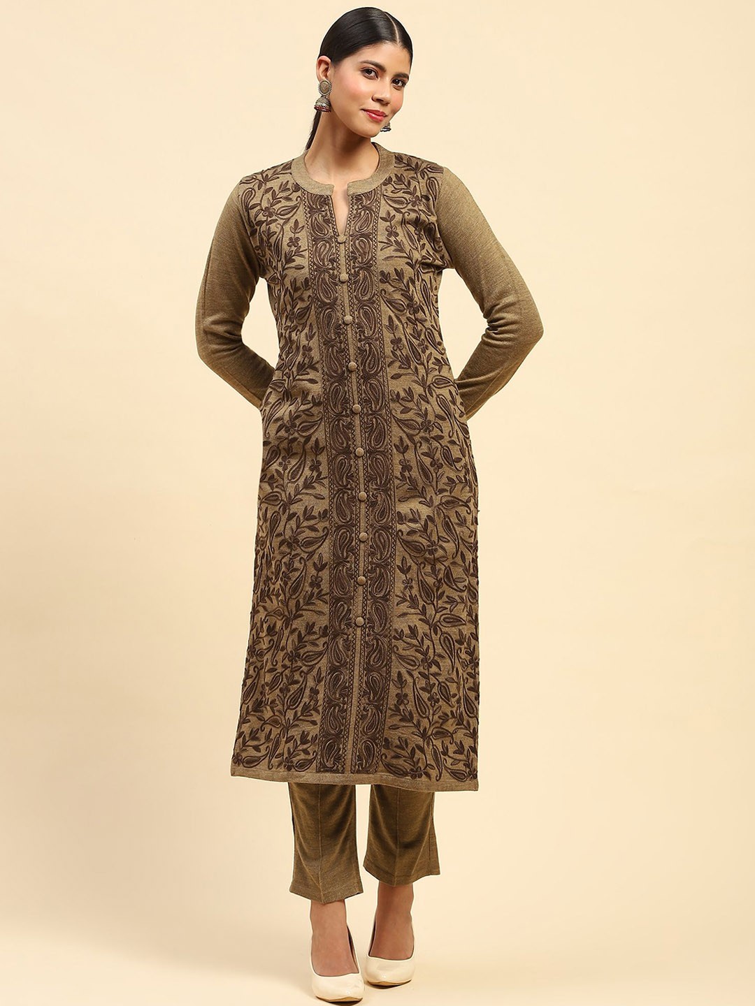 

Me&I Mandarin Collar Paisley Woven Design Woollen Straight Kurta, Beige