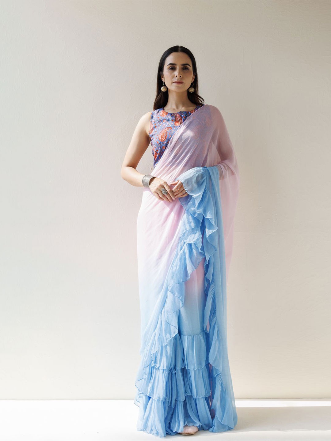 

Geroo Luxe Ombre Ready To Wear Ruffled Saree, Blue