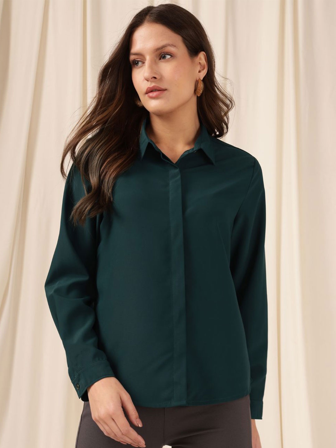 

Xpose Women Custom Solid Spread Collar Formal Shirt, Green