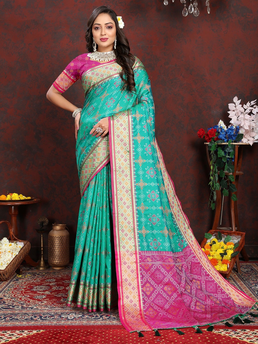 

Anaita Woven Design Zari Patola Saree, Turquoise blue