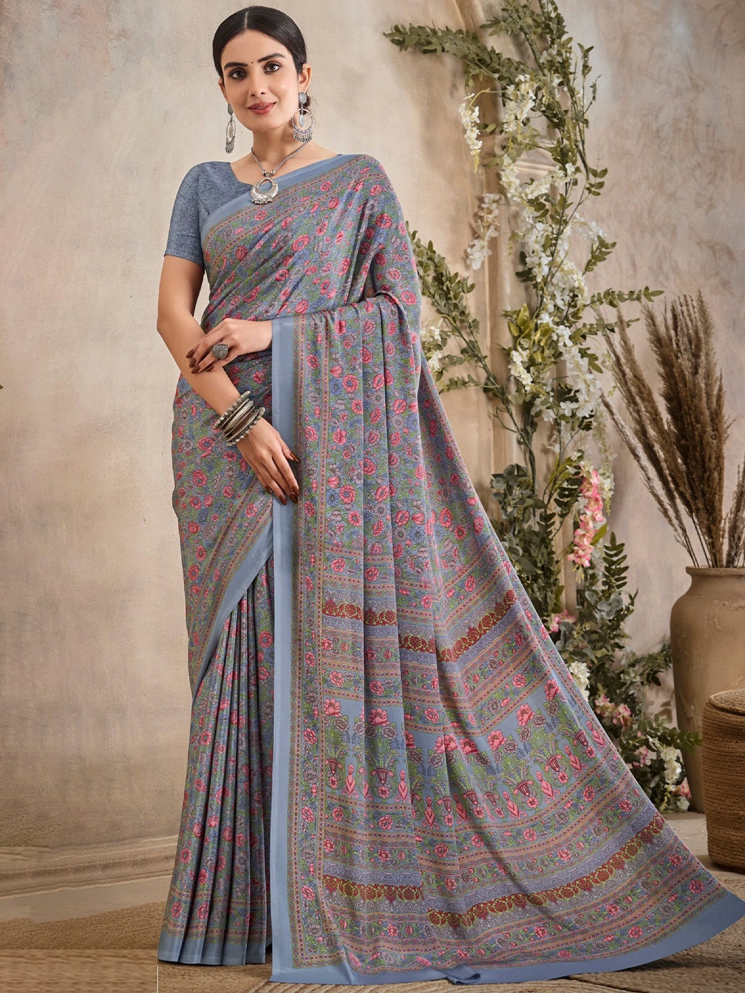 

Reboot Fashions Ethnic Motifs Printed Pure Crepe Saree, Grey