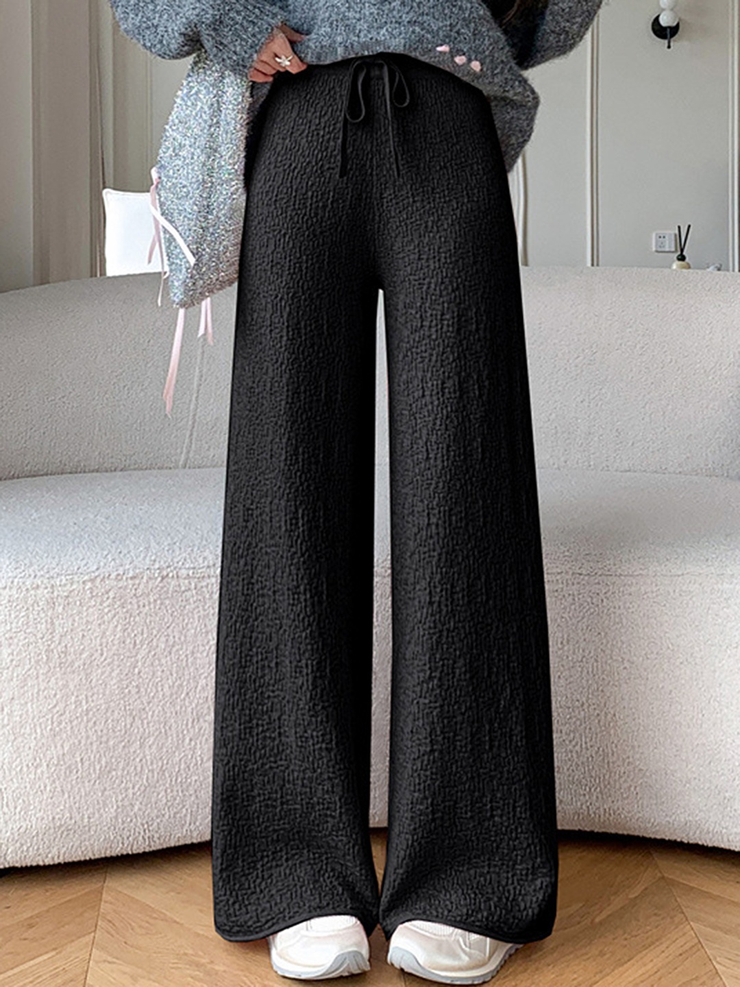 

LULU & SKY Women Loose Fit High-Rise Wide Leg Trousers, Black