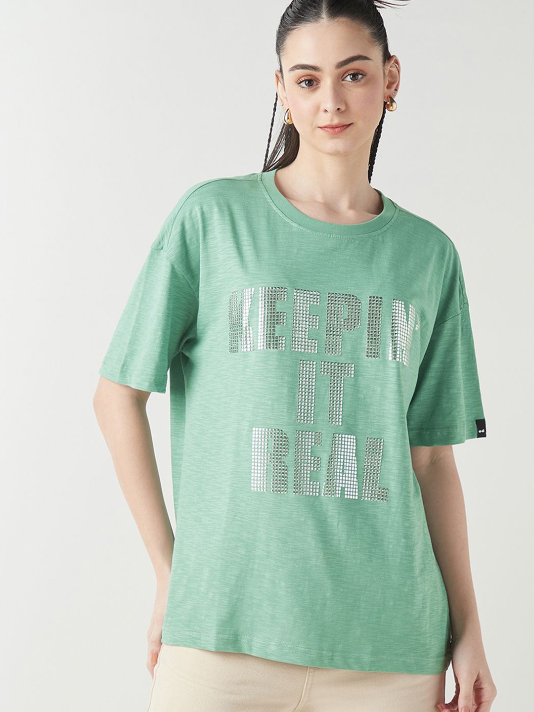 

Bewakoof AIR Women Cotton Typography Printed Oversized T-shirt, Green