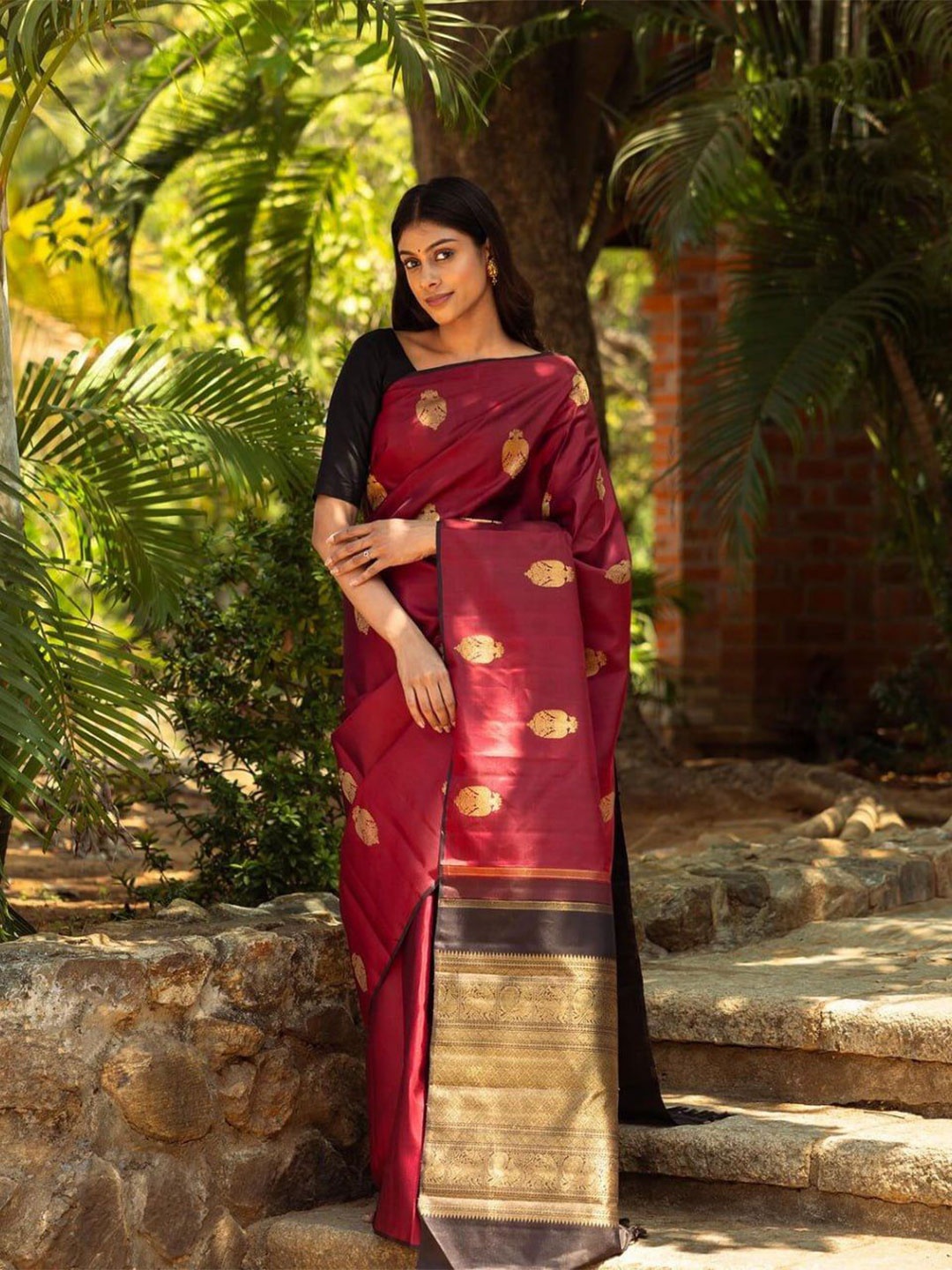 

Fashion Booms Ethnic Motifs Woven Design Zari Pure Silk Banarasi Saree, Maroon