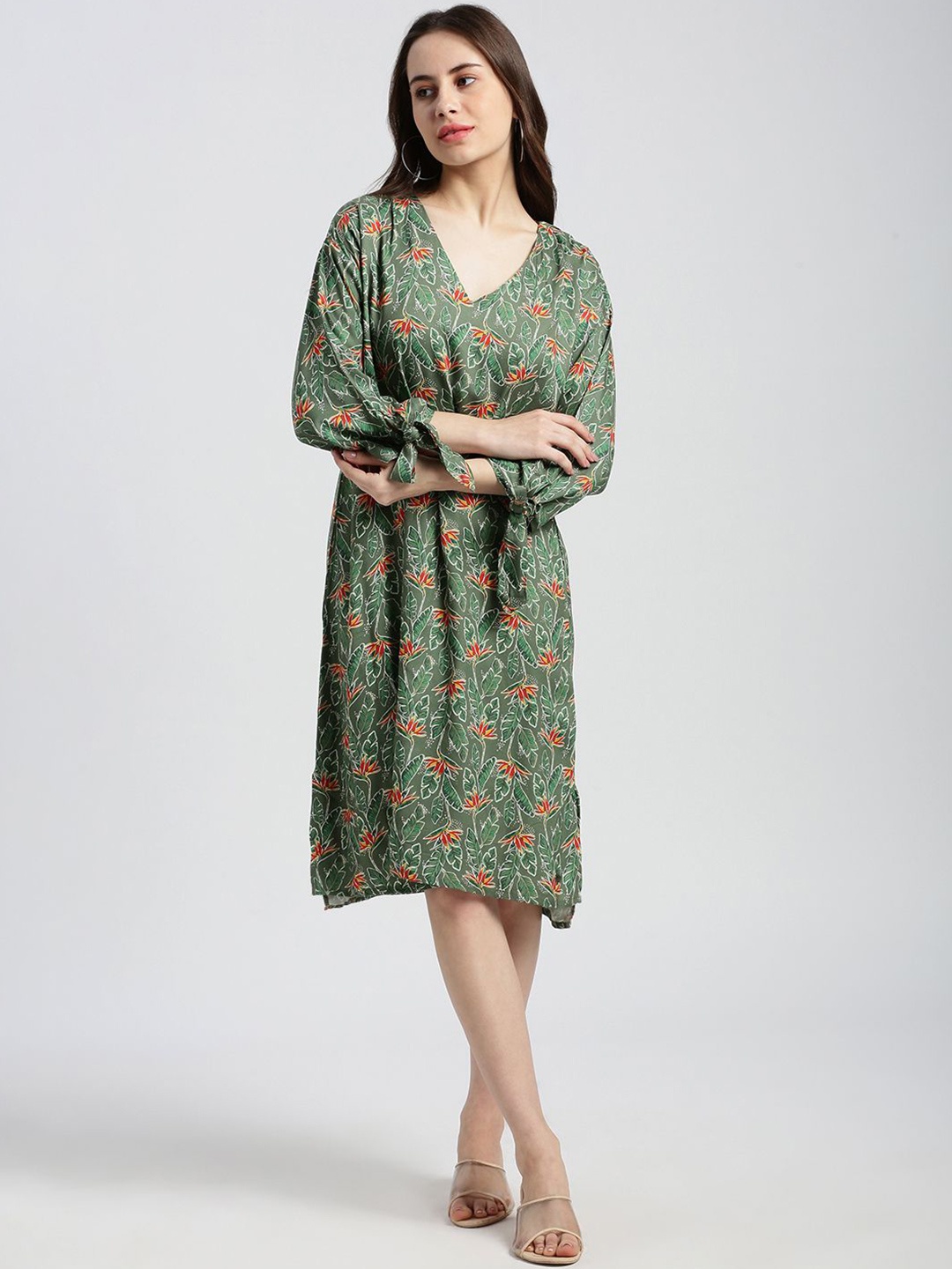 

Grit and Flair Women Floral Printed A-Line Dress, Olive