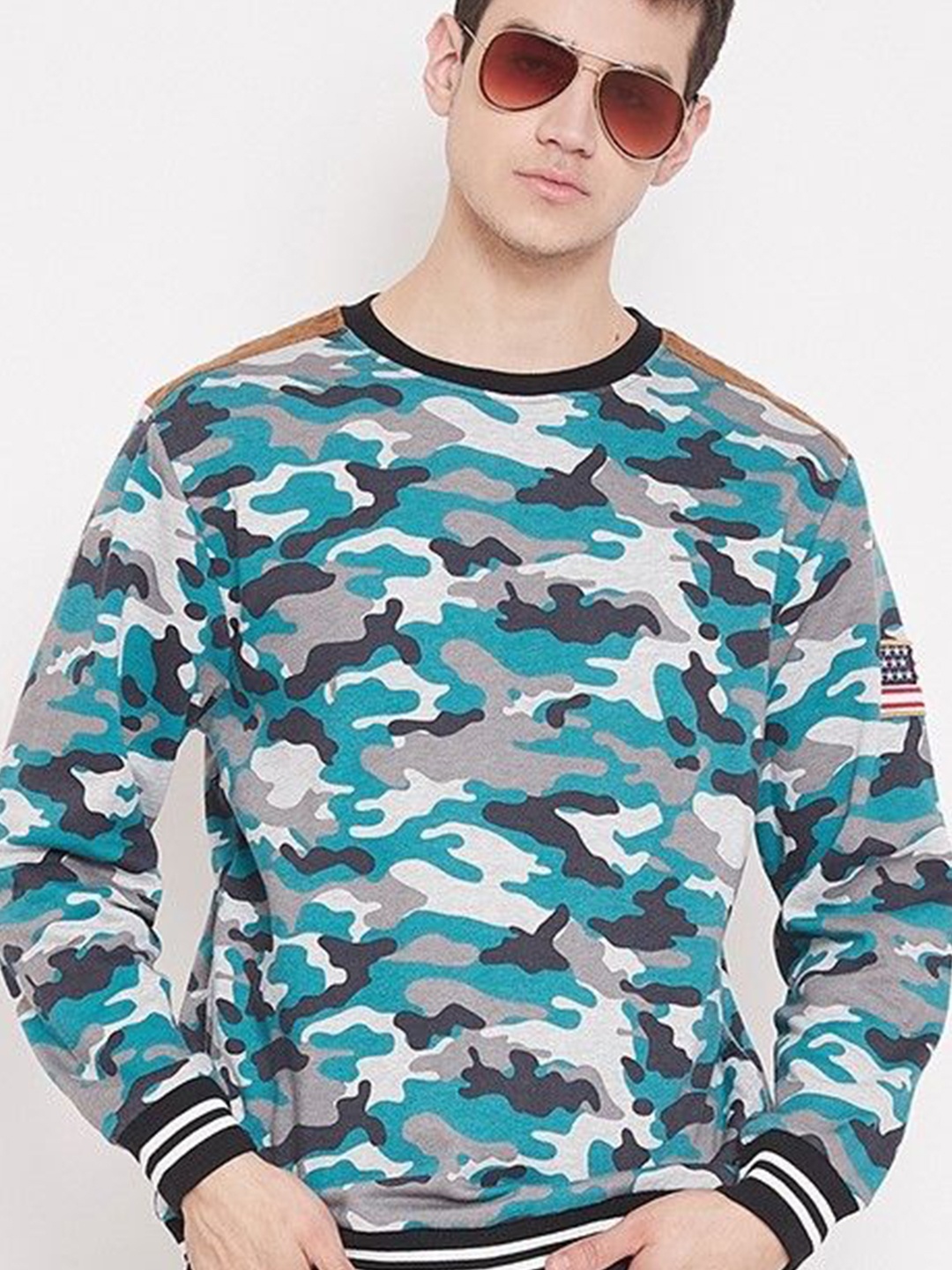 

Austin wood Men Printed Sweatshirt, Green