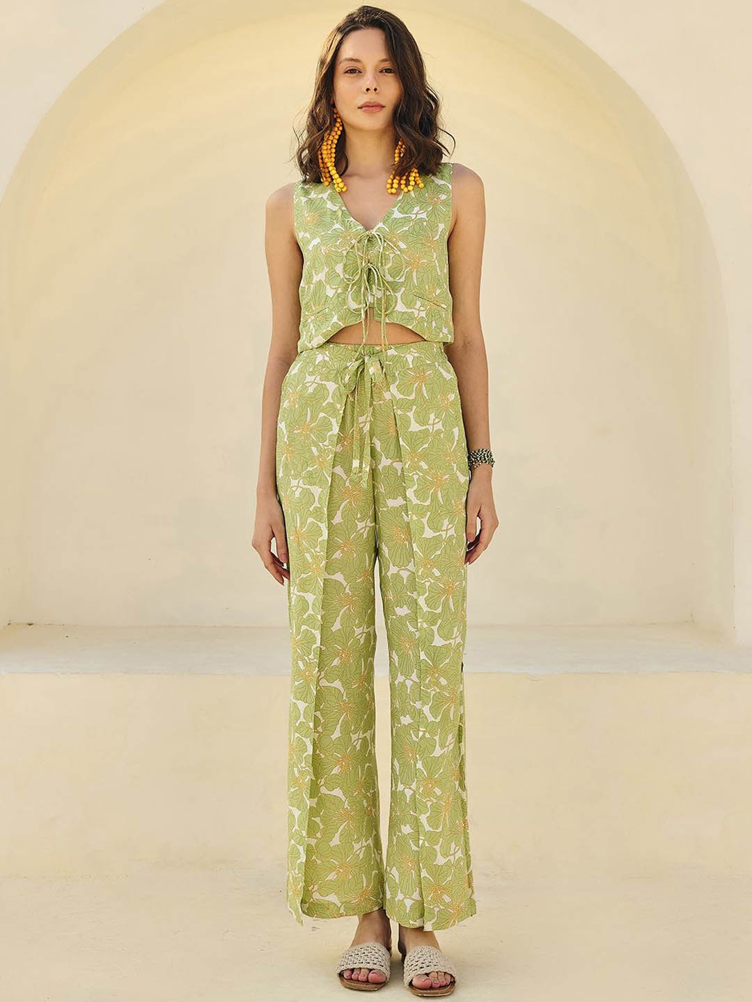 

Midsummer Floral Printed V- Neck Sleeveless Top With Trouser, Green