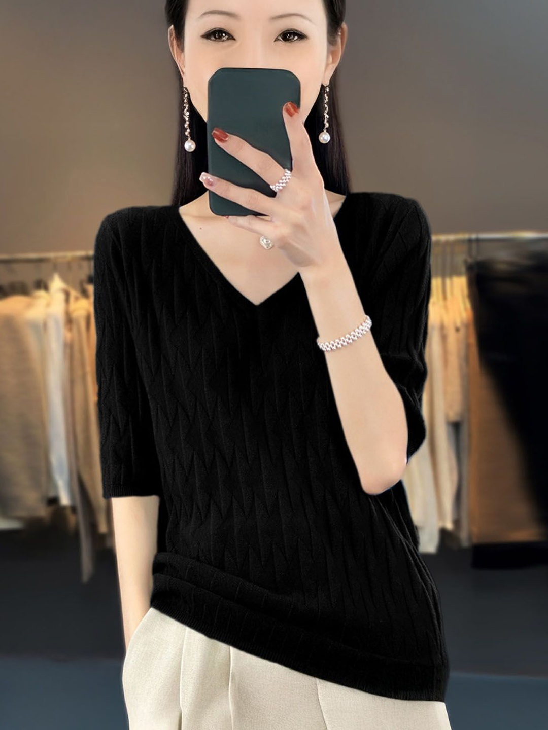 

StyleCast Women V-Neck Pullover, Black