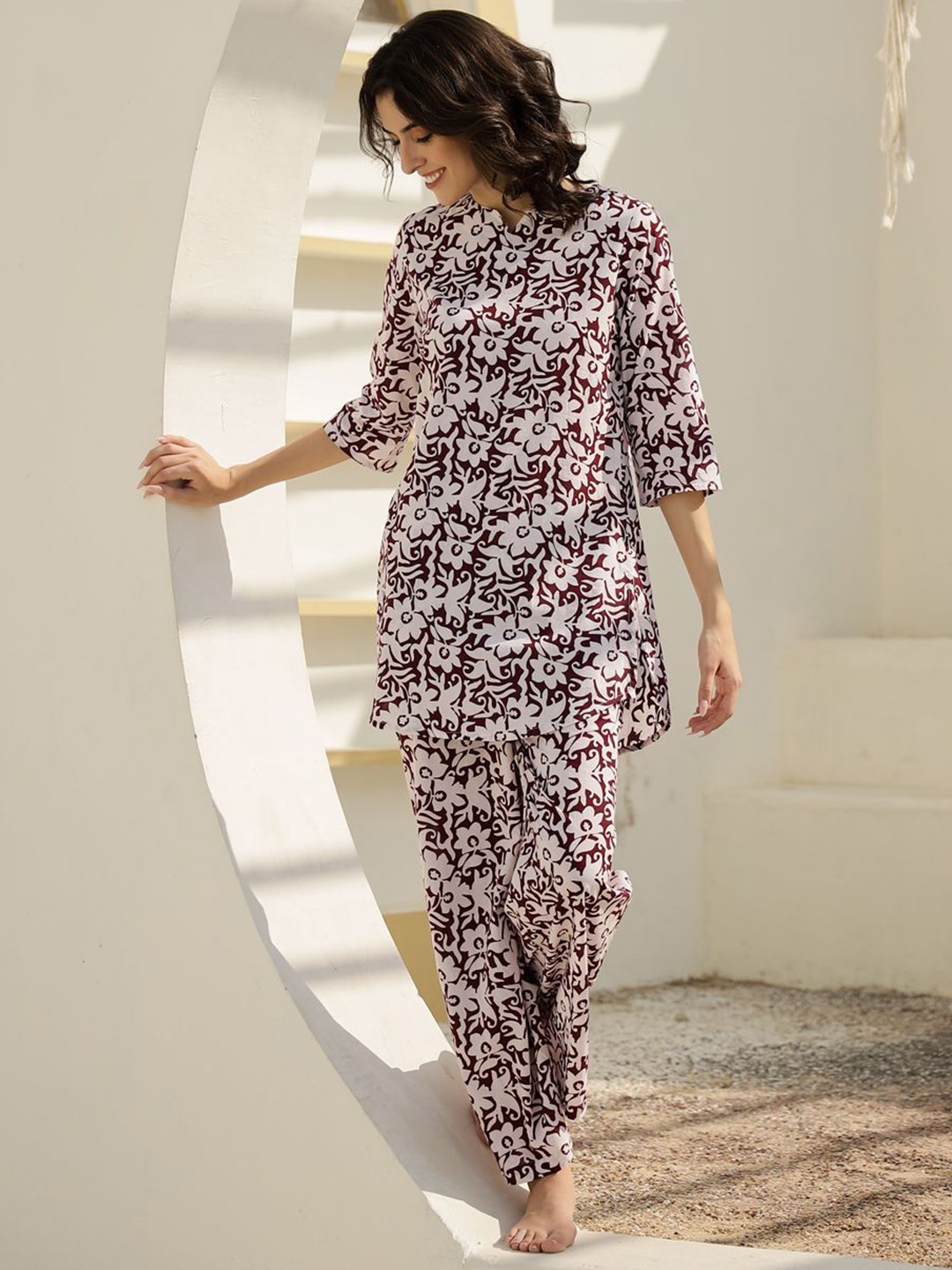 

SANSKRUTIHOMES Women Printed Night suit, Maroon