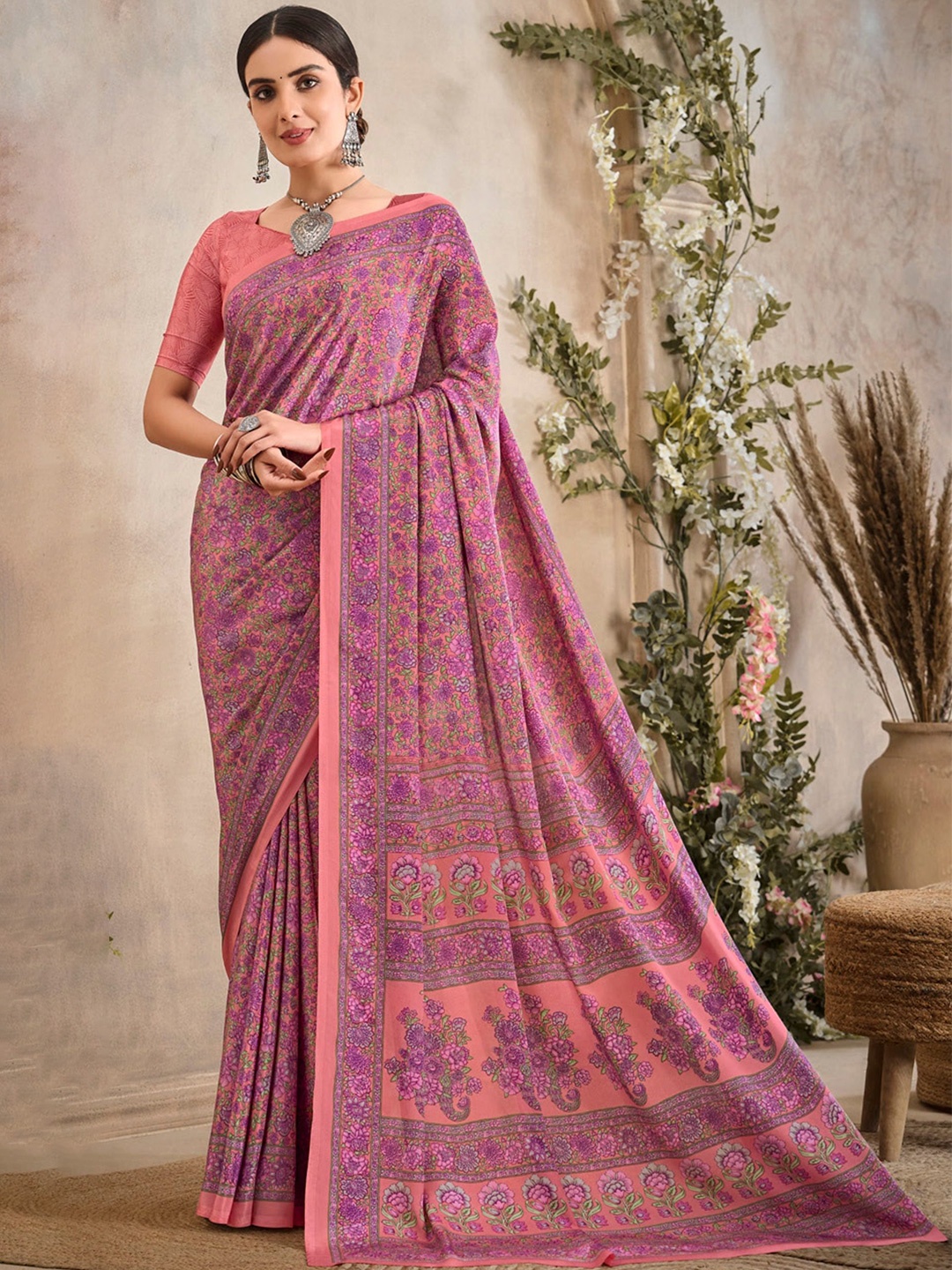 

Reboot Fashions Floral Printed Pure Crepe Saree, Pink