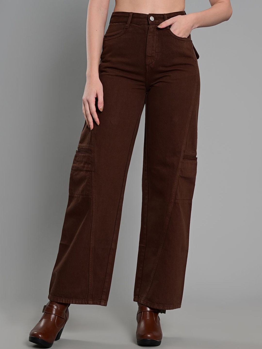 

IZEL Women Wide Leg Highly Distressed Light Fade Jeans, Brown